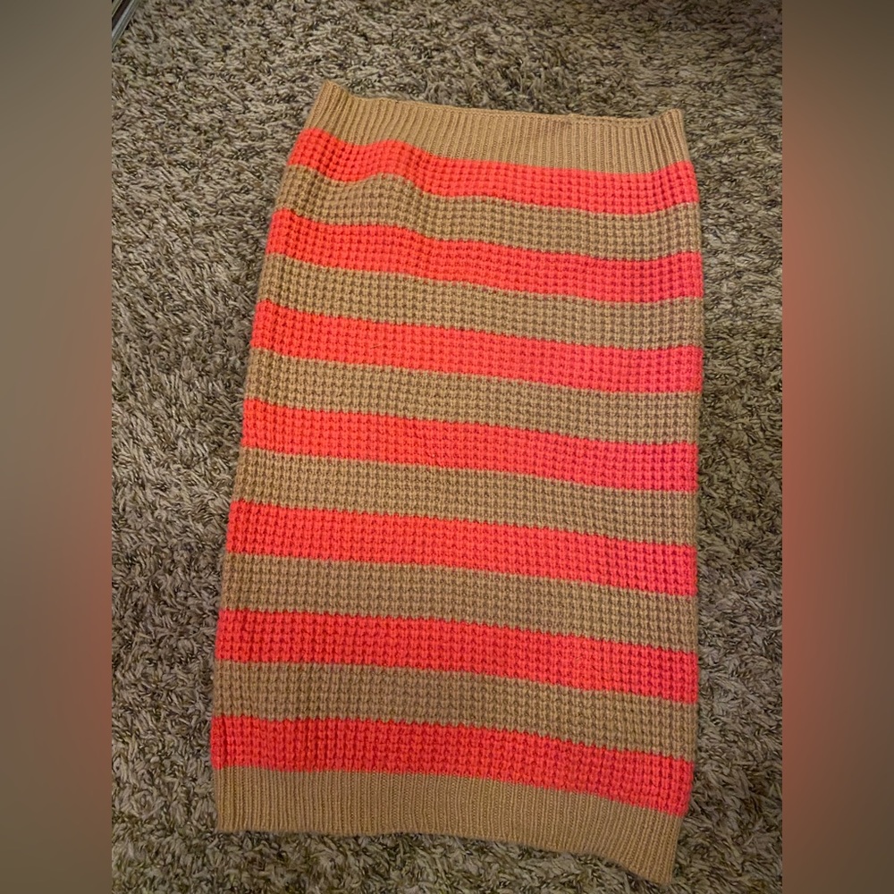 Gap circular knit scarf